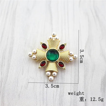 Luxury Creative Antique Engraved Baroque Style Pearl Ruby Retro Brooch Girl