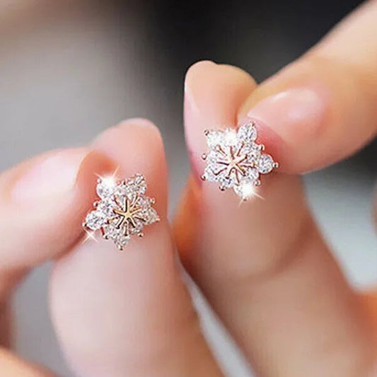 Elegant Stud Earrings Christmas Winter Snowflake Earrings Women Simple Jewelry