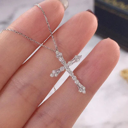 Jewelry Fashion 925 Sterling Silver Diamond White Sapphire Pendants Jesus Cross Necklace Ornament