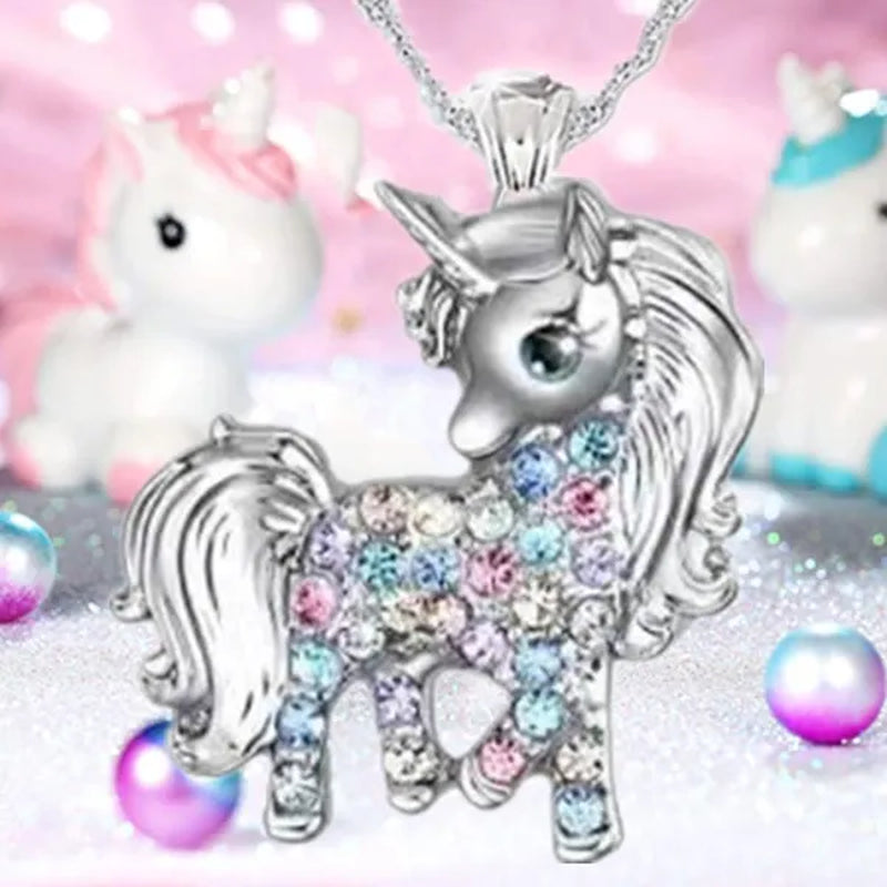 Exquisite Fashion Personality Women's Unicorn Jewelry Accessories  Necklace Zircon Necklace Couple Jewelry Accessories Lovely and Elegant Unicorn Animal Pendant Birthday Wedding Valentine's Day Anniversary Gift