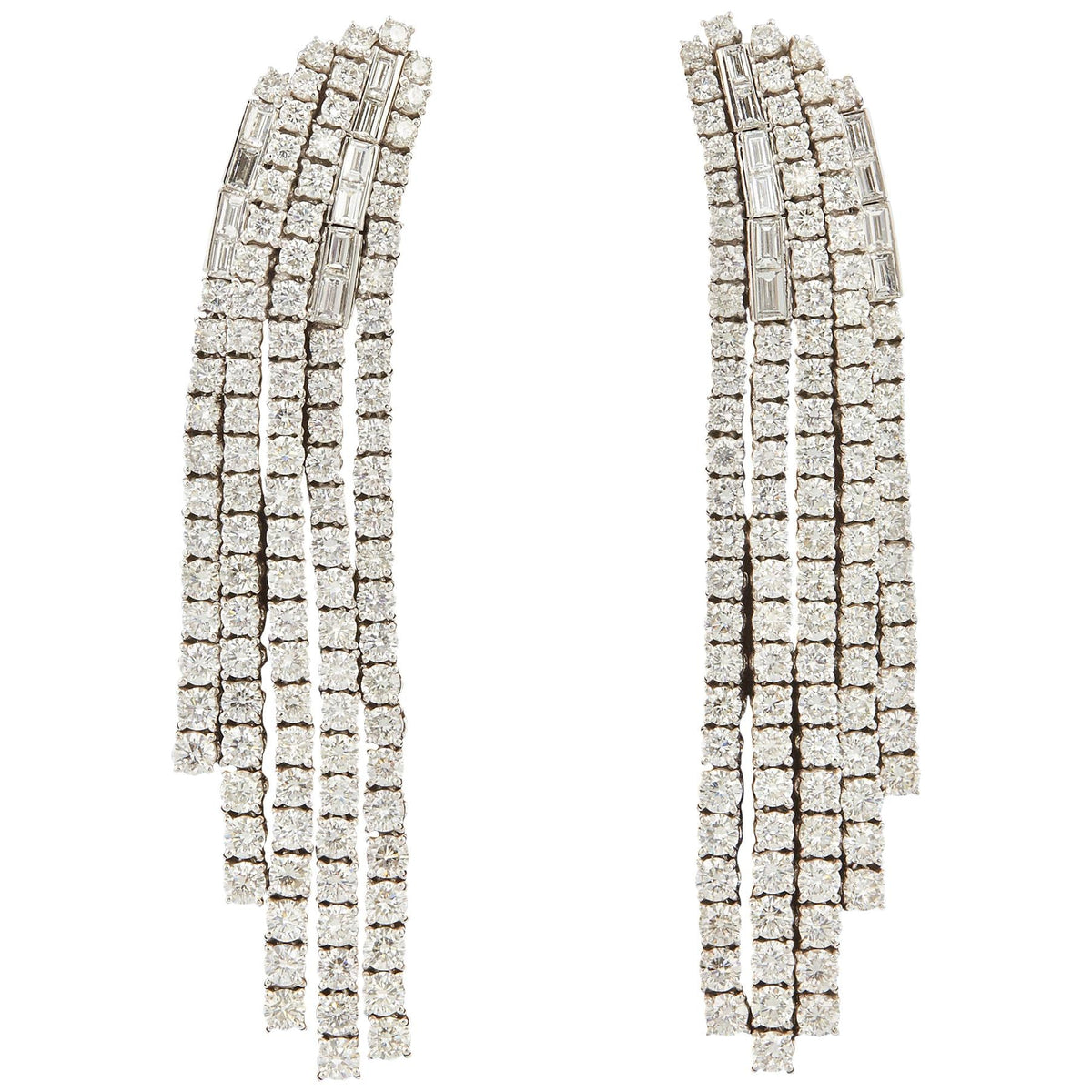https://a.1stdibscdn.com/contemporary-diamond-dangle-chandelier-earrings-for-sale/1121189/j_28110831591891451026/2811083_master.jpg