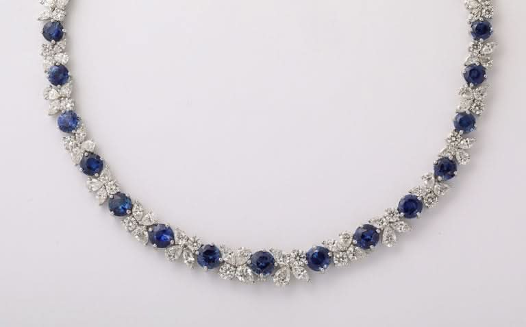https://a.1stdibscdn.com/blue-sapphire-and-diamond-necklace-for-sale-picture-11/j_415/j_22728952/IMG_1715709012279_master.jpeg?width=768