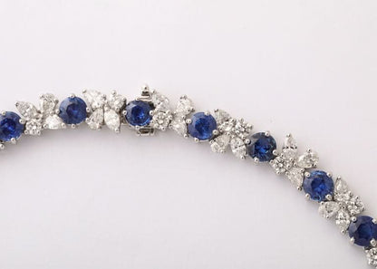 Exquisite 38 Carat Blue Sapphire and Diamond Platinum Choker Necklace