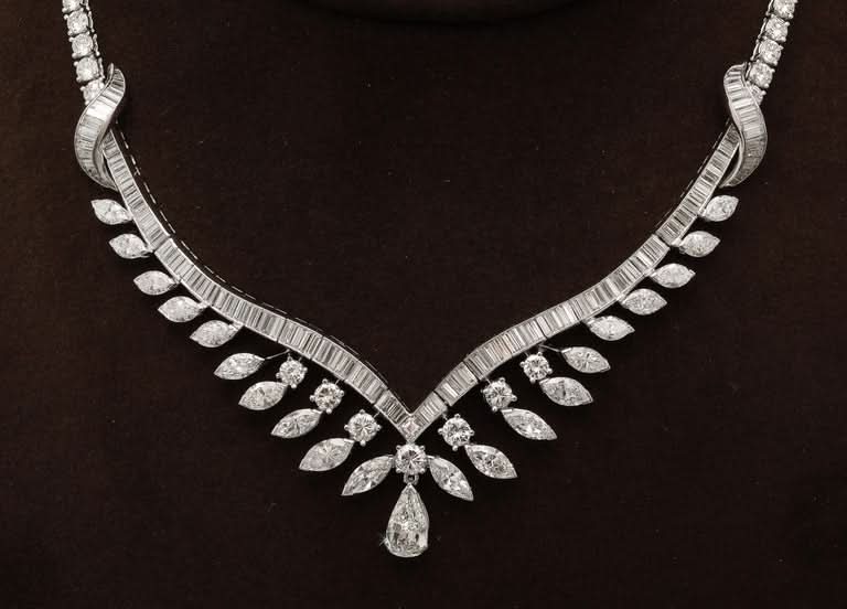 Vintage 25 Carat Multi-Cut Diamond Platinum Choker Necklace 16"