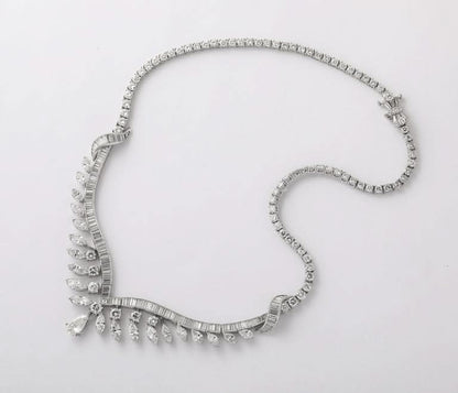 https://a.1stdibscdn.com/diamond-necklace-for-sale-picture-2/j_415/j_262308021747143461562/2P6A1588_master.jpg?width=768