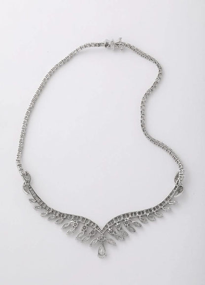 https://a.1stdibscdn.com/diamond-necklace-for-sale-picture-10/j_415/j_262308021747143465353/2P6A1596_master.jpg?width=768