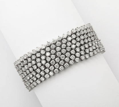 https://a.1stdibscdn.com/diamond-bracelet-for-sale-picture-9/j_415/j_278656221763050913818/2P6A4400_master.jpg