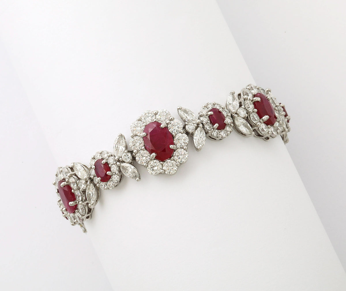 Intense Red Ruby and Diamond Platinum Link Bracelet 42 Carats