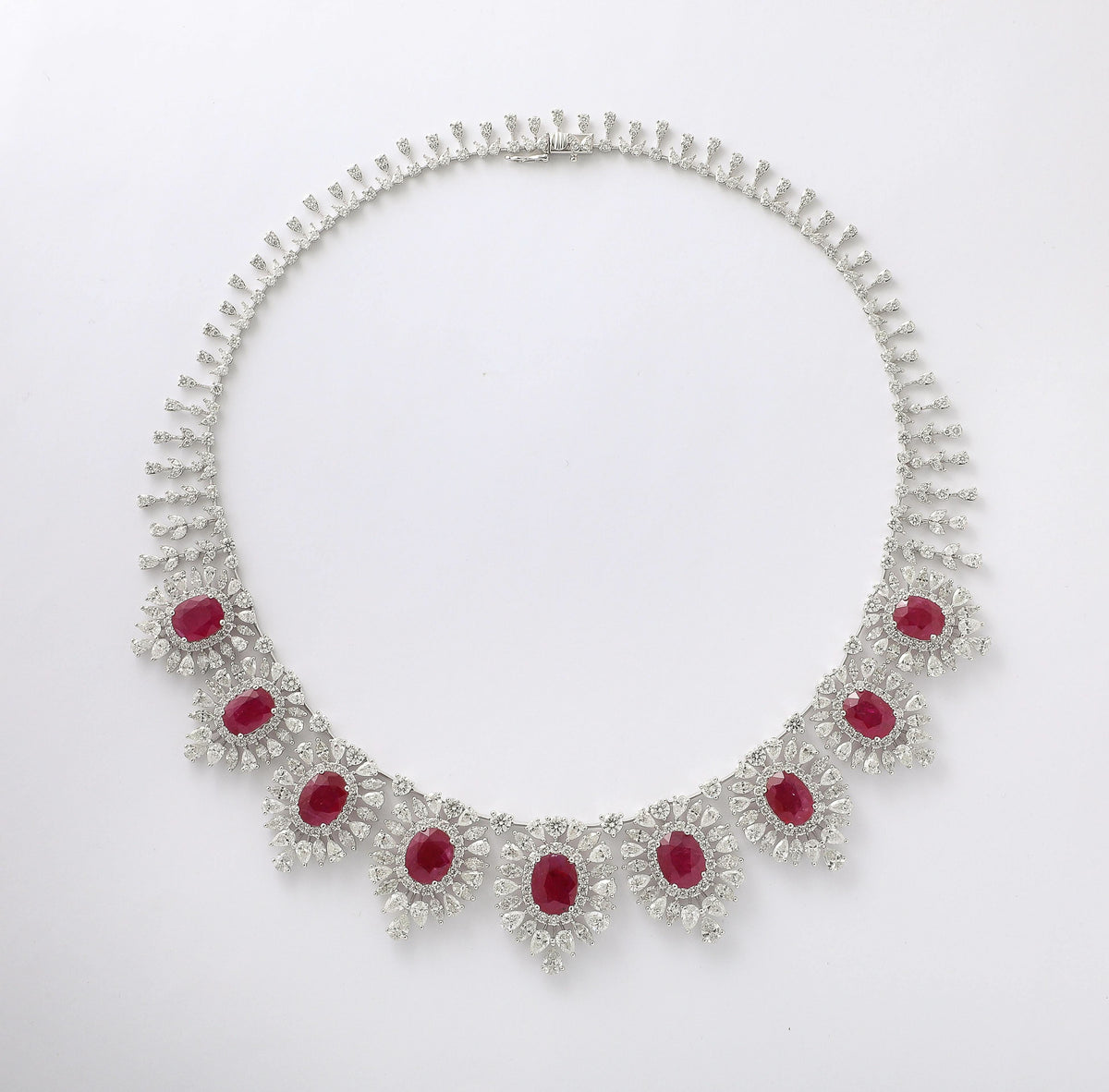 https://a.1stdibscdn.com/ruby-and-diamond-necklace-for-sale-picture-10/j_415/j_275987721760120729683/2P6A4492_master.jpg
