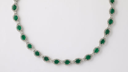 https://a.1stdibscdn.com/emerald-and-diamond-necklace-for-sale-picture-5/j_415/j_278659821763053312502/2P6A4529_master.jpg