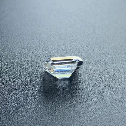 White D Color VVS Emerald cut Loose Moissanite diamond Stone 1ct 5x7mm with certificate