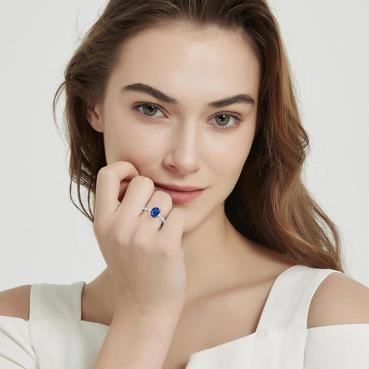 1.5Ct Oval-Cut Created Sapphire Rings 925 Sterling Silver White Gold Plated Blue Oval Engagement Ring for Women Paved Cubic Zirconia Simple Dainty Ring Band Width 2.2Mm Size 7
