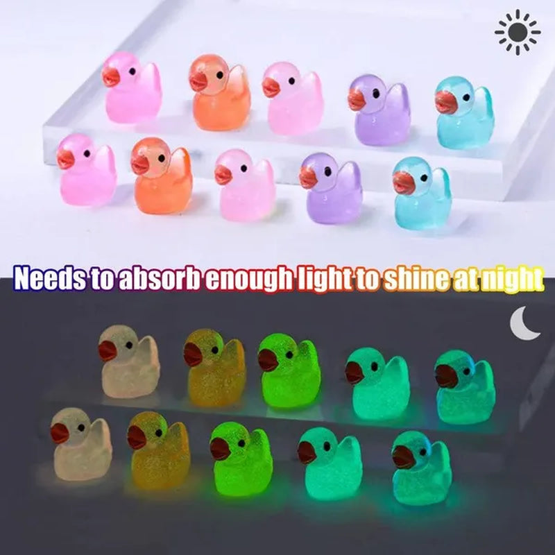 100/50/25/5PCS Mini Luminous Resin Ducks Glow in The Dark Miniature Ornament Tiny Ducks For DIY Fairy Garden Micro Landscape Potted Decoration