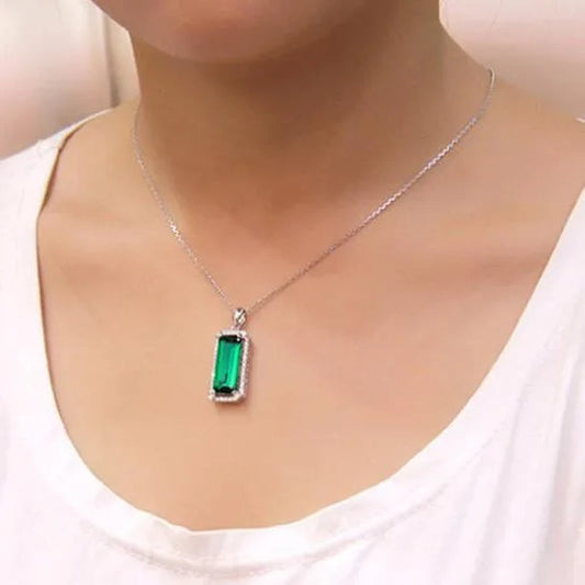 Fashion Jewelry Luxury 925 Sterling Silver Emerald Diamond Pendant Necklace