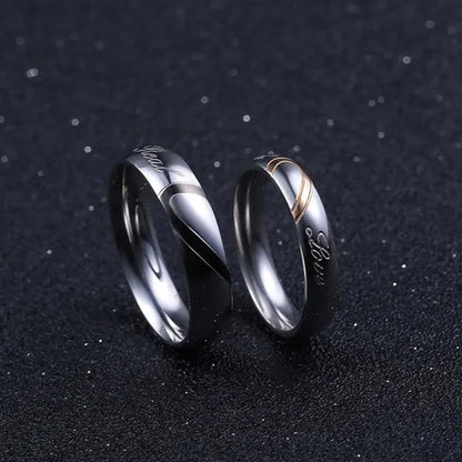 2 pcs / set . Heart of love couple titanium steel wedding rings for women fashion jewelry woman accessories silver ring women for man