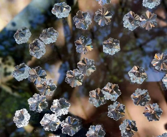 100 14mm Crystal Clear Glass Faceted Snowflake 2-Hole Connector Suncatcher Beads