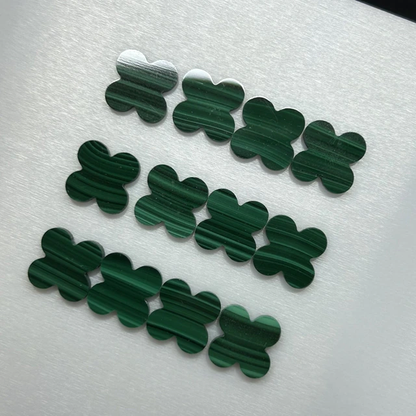 Four Leaf Clover Stone 13X13X2Mm Natural Green Malachite for VC Necklace Making