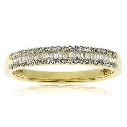 0.23 CT. T.W. Baguette and round Diamond Band in 14K Gold