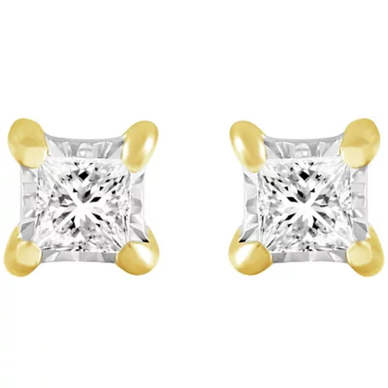 0.30 CT. T.W. Diamond Earrings in 14K Gold
