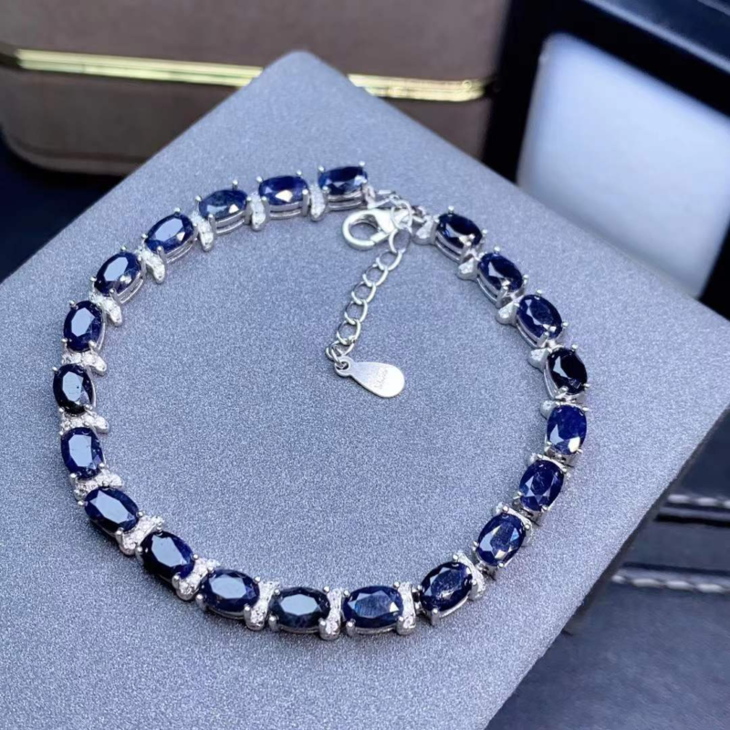 Luxury Natural Sapphire Bracelet 2 CT Natural Blue Sapphire Bracelet