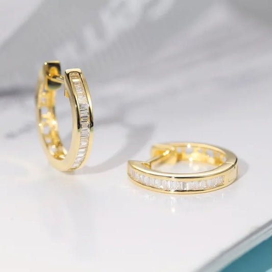 Women Glamorous 18k gold plated  Micro Cube Diamond Dailywear Earrings Wedding Engagement Party Ear Stud Jewelry