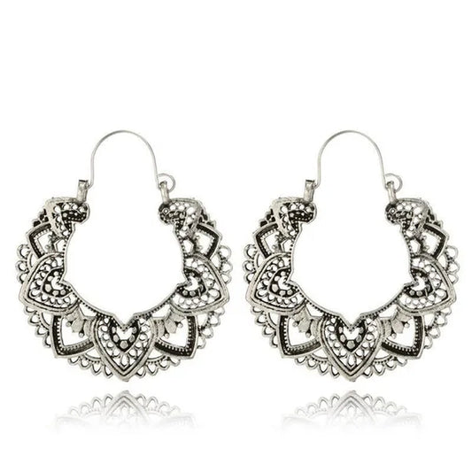 Vintage Fashion Ladies Boho 925 Silver Petal Heart Metal Totem Earrings Earrings Large Hoop Earrings Charm Bridal Wedding Engagement Earrings Anniversary Birthday Party Gift Jewelry 1 Pair