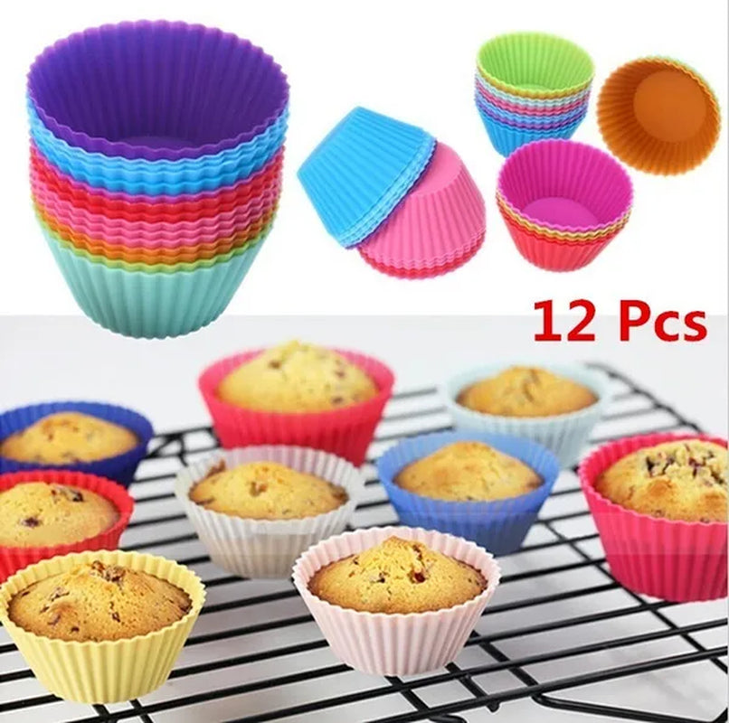 12PCS silicone muffin cups, silicone molds in the form of baking cups for kitchen baking tools, cakes and muffin pans (random color)