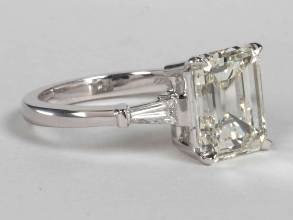 https://a.1stdibscdn.com/archivesE/jewelry/upload//mods/0114/JU131030415134/415_1390409497_4.jpg