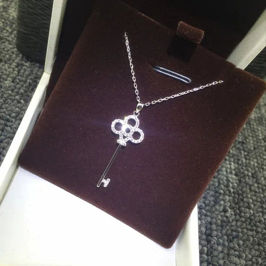 Luxury S925 Sterling Silver Full Diamond Key Star Antlers Pearl Heart Shaped Pendant Necklace Women Fashion Silver Jewelry Lady Personality Pendant Gift for Girl
