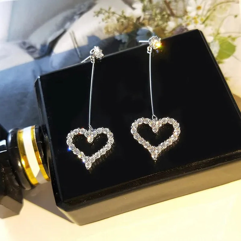 New Exquisite Korean Women's Fashion  Diamond Long Tassel Heart-shaped Pendant Earrings Jewelry Gift
