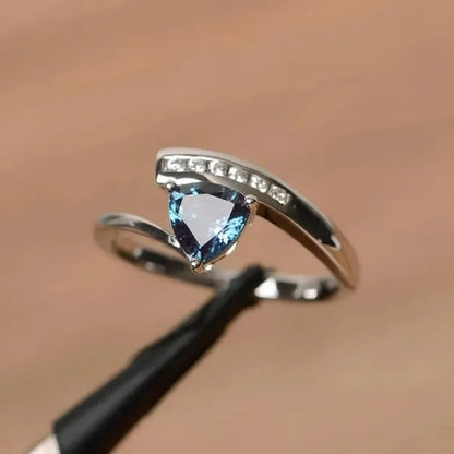Genuine STriangle Topaz Rings for Women Bridal Wedding Gemstone Rings