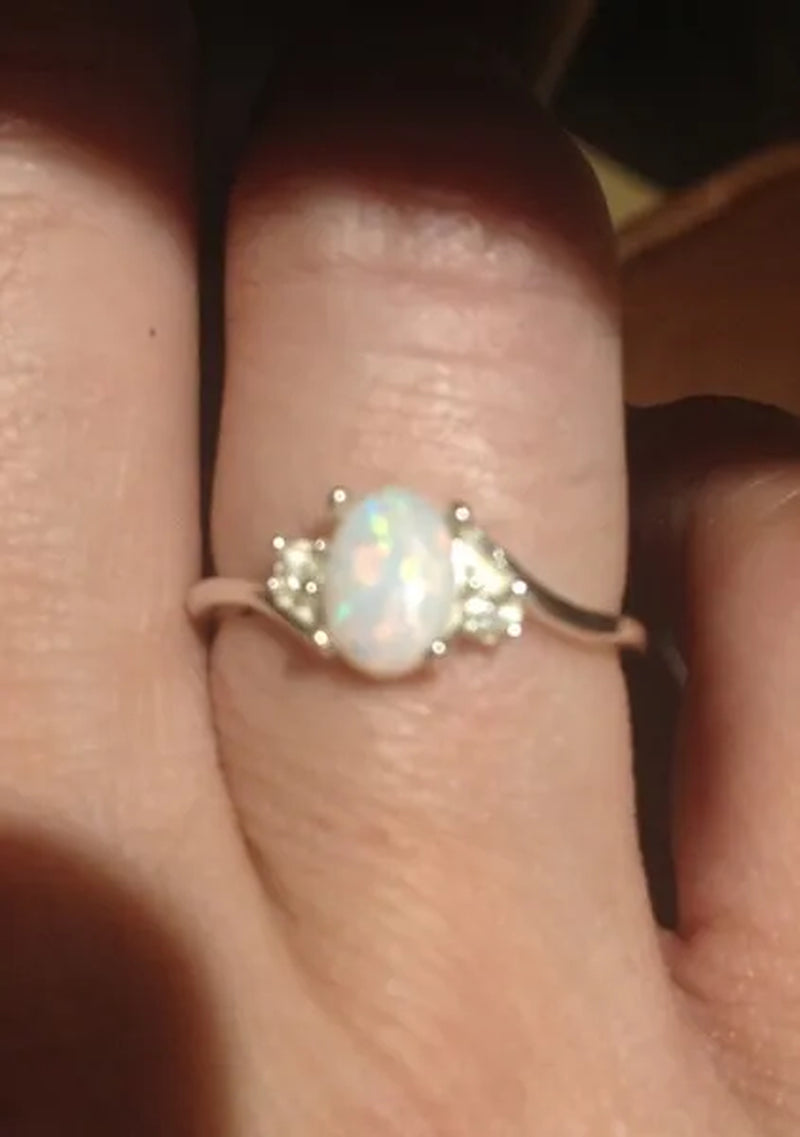 Exquisite Women wedding Jewelry Oval Cut Opal Jewelry Birthday Proposal Gift Bridal Engagement Party Band Rings Size 5 - 11