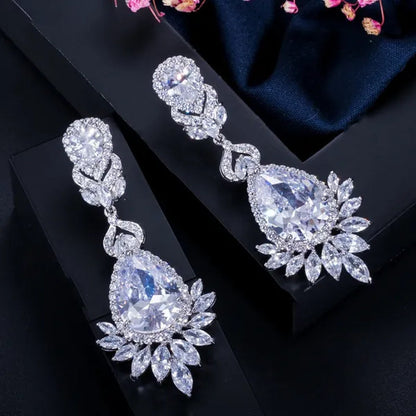 CANDICE Gorgeous Natural Red Green Zirconia Setting Silver Plated Big Teardrop Dangle Earrings for Women Party Dress Accessories