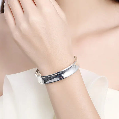 Fashion Jewelry Hot Sale 925 Sterling Silver Wide Thin Cuff Bangle Women Bracelet Simple Fine Jewelry