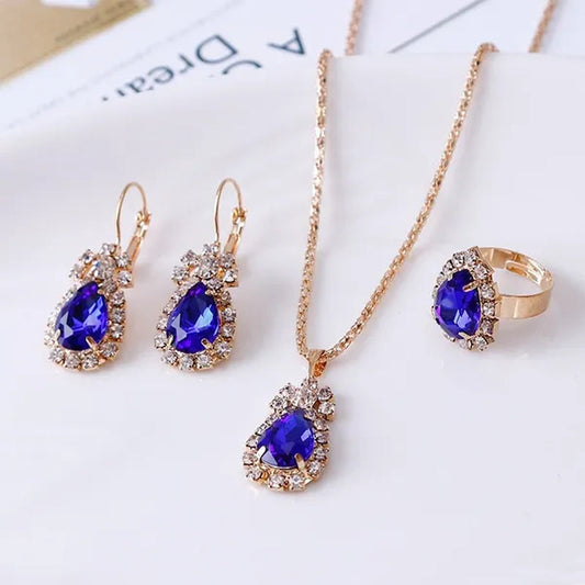 4pcs/set Princess Crown Necklace Set European and American Bridal Engagement Ring Earrings Pendant Exquisite Wedding Jewelry Set