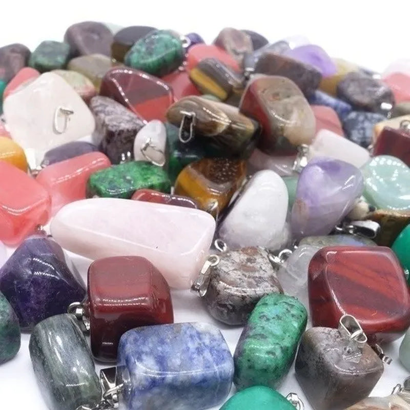 3/6/12/30 PCS Irregular Shape Chakra Stone Pendant Natural Crystal Quartz Stone Pendant Healing Crystal Gem Pendant for Women Girls