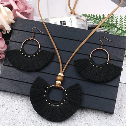 Retro Bohemia Tassel Fan-Shaped Necklace Earrings Set Tassel Jewelry Set Ethnic Big Necklace Beach Wear