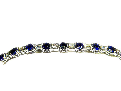 SAPPHIRE 17 STONE ROUND SHAPE DIAMOND 34 STONE BAGUETTUE