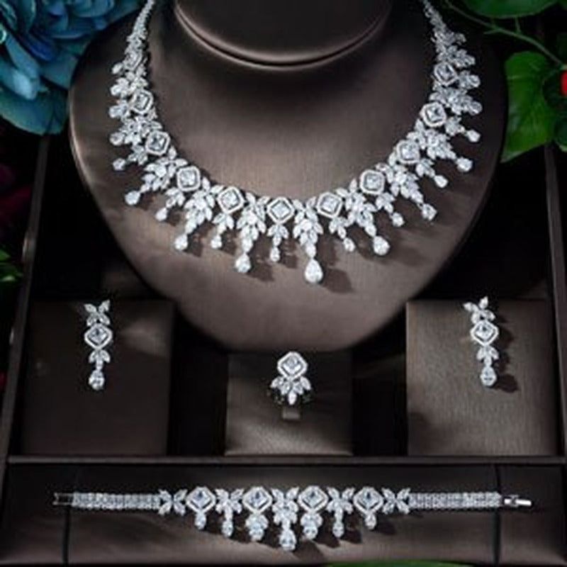 Zircons High Quality White Gold Color Cubic Zirconia Bridal Wedding Necklace