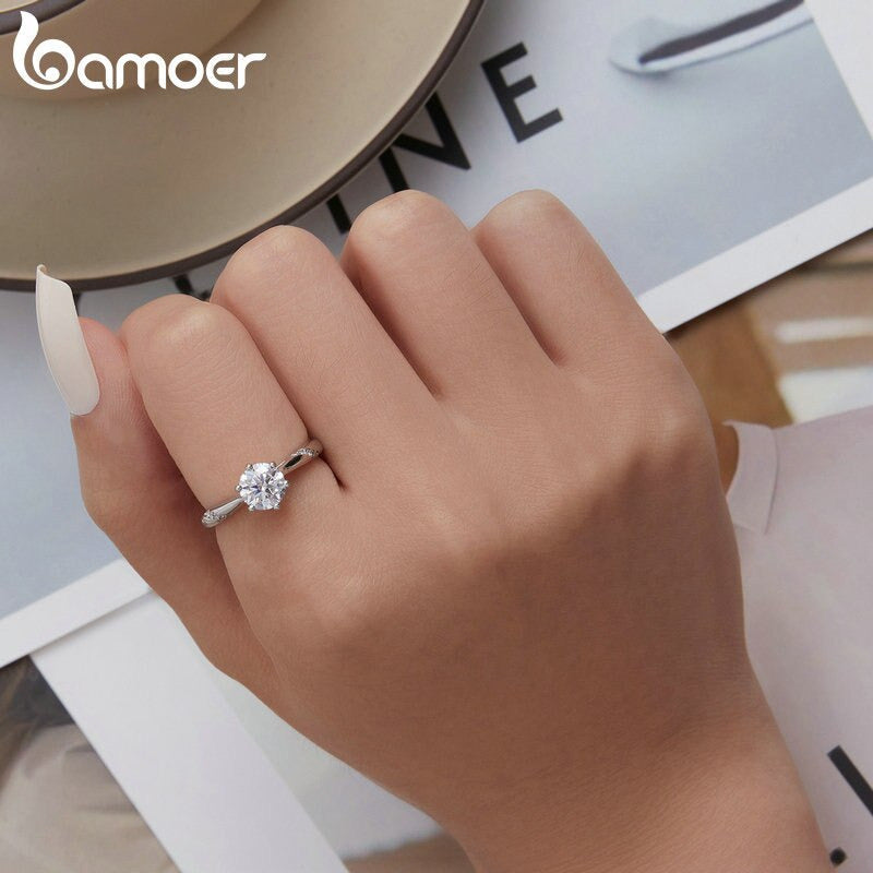 D Color VVS1 EX Moissanite Ring 1Ct round Moissanite Diamond Solitaire