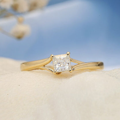 Real 10K Yellow Gold 4Mm Moissanite Princess Cut Engagement Ring