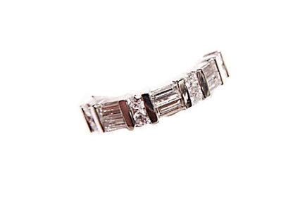 7 ROW DIAMONDS 8 ROUND BRILLIANT CUT AND 6 BAGUETTE CUT