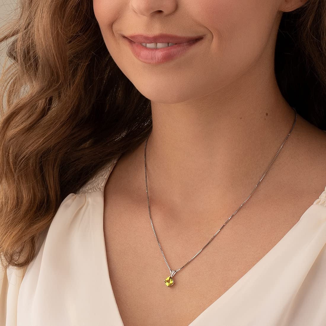 Peridot Pendant in 14 Karat White Gold, Classic Solitaire, Cushion Cut, 6Mm, 1 C