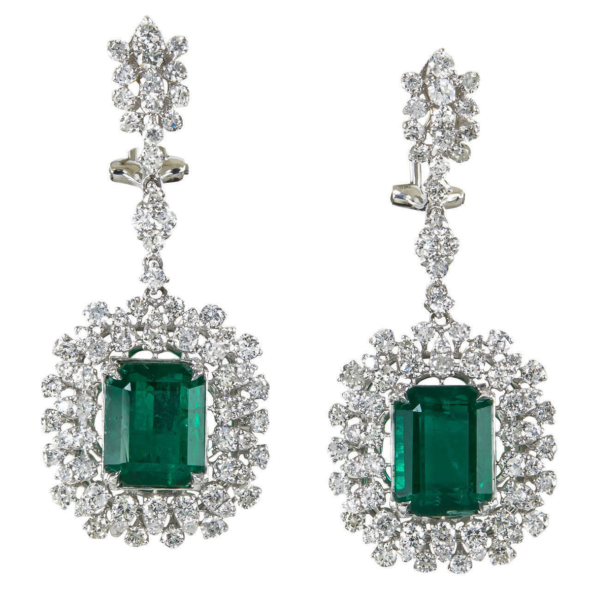 EMERALD GREEN TWO SET ROUND BRILLIANT DIAMOND EARRING