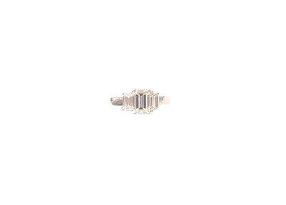LABORATORY CERTIFIED EMERALD CUT DIAMOND 1.52 CT 4 PRONG