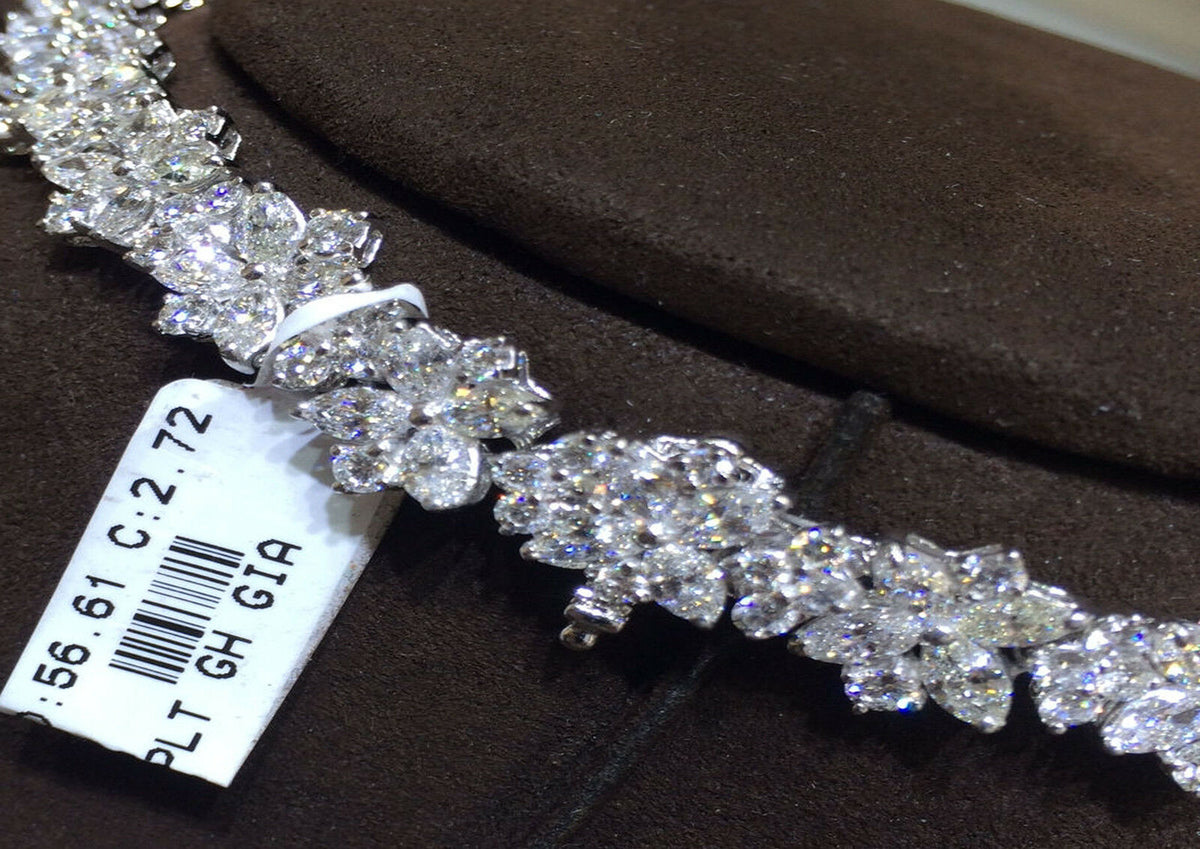 GIA CERTIFIED PEAR H SI2 CENTER SET DIAMOND ROUND PEAR MARQUISE DIAMOND NECKLACE