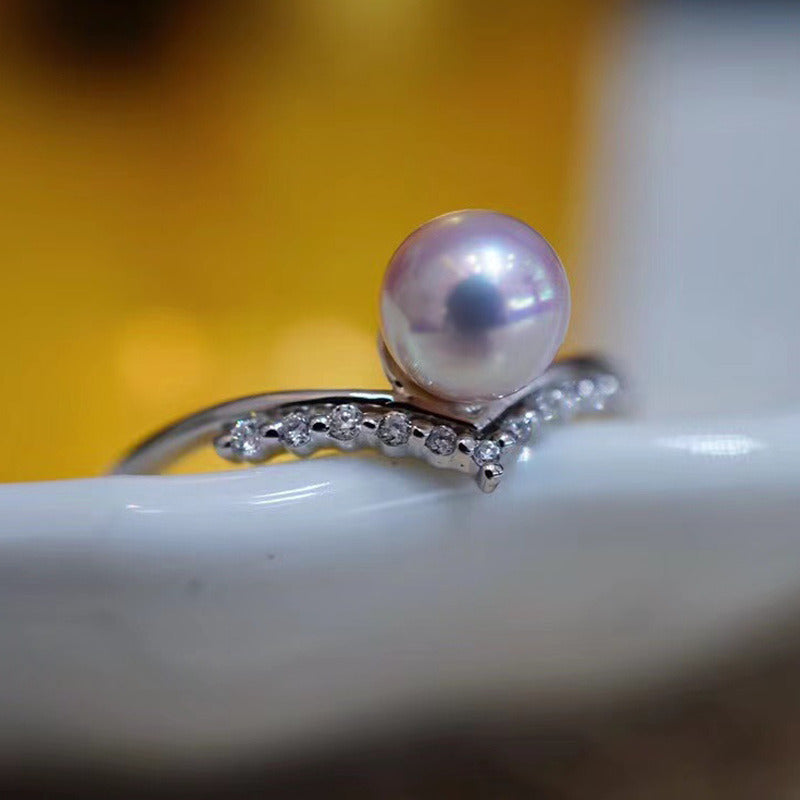 Women'S 18K Gold and Diamond V-Shaped Fashion Simple Ring