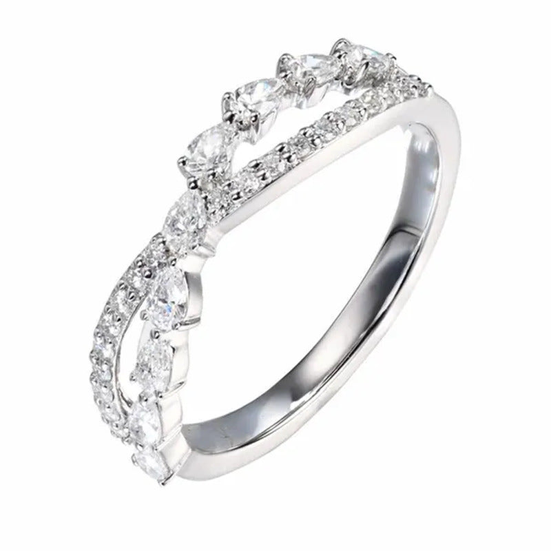 Luxury Twist Rings for Women Fashion 925 Silver Jewelry White Pear Shape Crystal