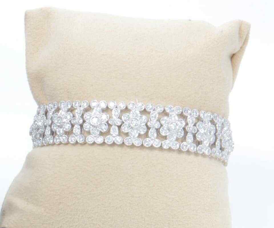 Engraved Diamond Floral Bracelet