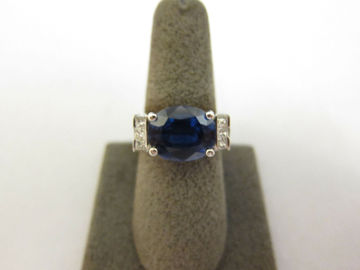 SAPPHIRE OVAL SHAPE 8.18 CT 18 K WHITE GOLD FACETED DIAMOND PRINCESS SHAPE SET
